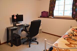 5287 Edgewood Dr - Photo 5