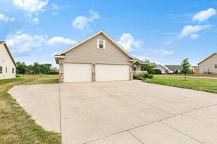 628 16th St S - Photo 15