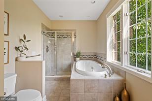 7 Bayhill Rd - Photo 13
