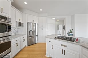 7 Bayhill Rd - Photo 9