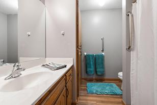 31787 Lakeway Dr NE - Photo 21