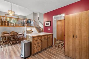 31787 Lakeway Dr NE - Photo 5