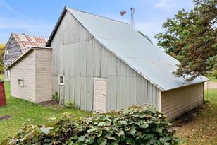 32820 Flanders St NE - Photo 29