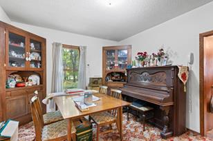 32820 Flanders St NE - Photo 9