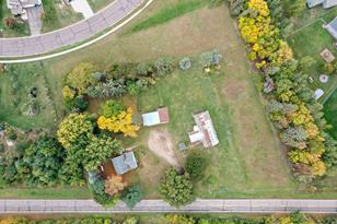 32820 Flanders St NE - Photo 43