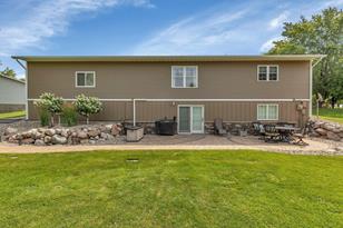 808 Second St SE - Photo 29