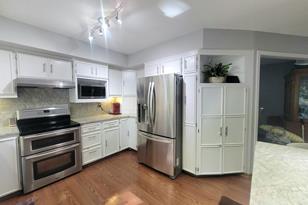 1040 Crest Ridge Ct - Photo 11