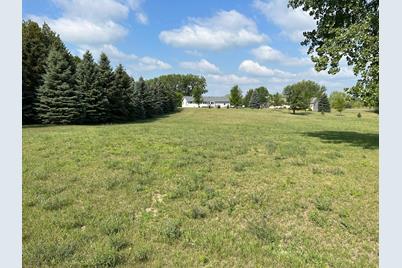 6007 Rolling Hills Drive SW, Montevideo, MN 56265 - Photo 5