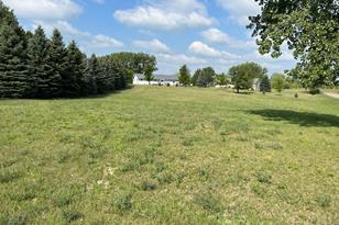 6007 Rolling Hills Dr SW, Montevideo, MN 56265 - Photo 3