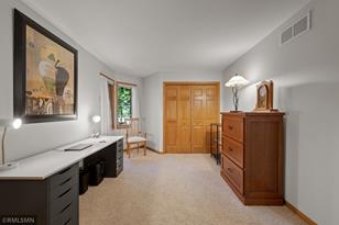 10344 Eagle Pointe Trail - Photo 11