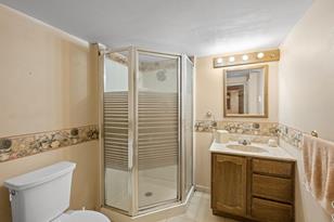 1345 Valley St - Photo 25