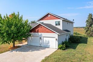 8150 Viking Blvd NW - Photo 23