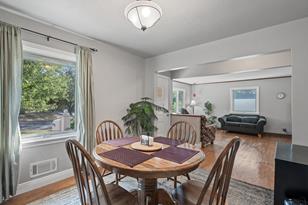 1624 Towne Terrace - Photo 5