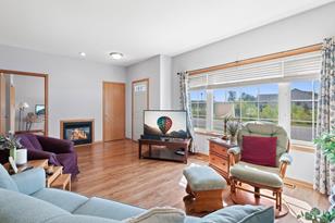 345 Roosevelt St S - Photo 17