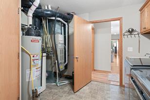 345 Roosevelt St S - Photo 7