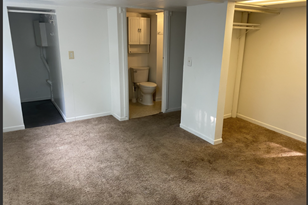 1951 Hazelwood St, Saint Paul MN  55109-4436 exterior