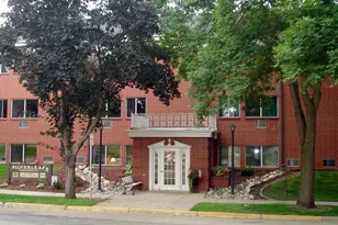 124 E Summit Ave, Fergus Falls, MN 56537 - Photo 1