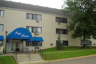 221 E Cavour Ave, Fergus Falls, MN 56537 - Photo 1