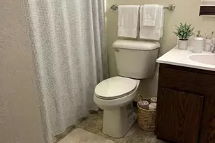 221 E Cavour Ave, Fergus Falls, MN 56537 - Photo 11