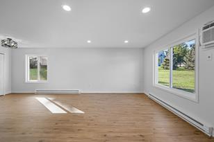 740 W Village Rd - Photo 11