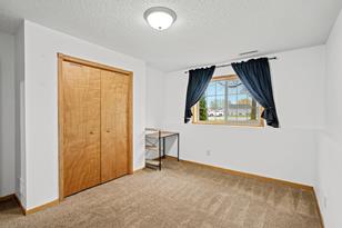 1576 Cedar Dr S - Photo 25