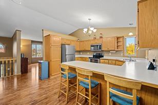 1576 Cedar Dr S - Photo 5