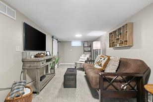 7910 Greenfield Ave - Photo 25