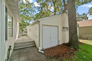 7910 Greenfield Ave - Photo 31