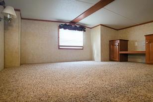 18203 Anderson Rd SE - Photo 3