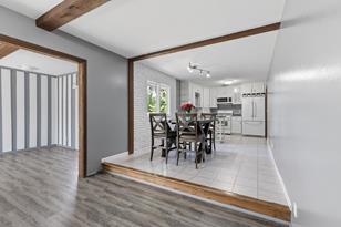 921 Whitney Dr - Photo 11