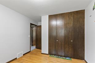 921 Whitney Dr - Photo 21