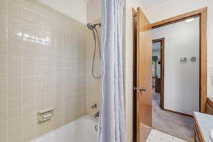 40 E 94 1/2 St - Photo 21