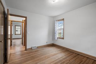 3558 Tyler Street NE - Photo 5