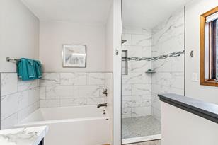 911 Northway Ln NE - Photo 11