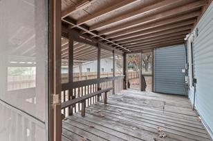 852 Jackson St - Photo 17