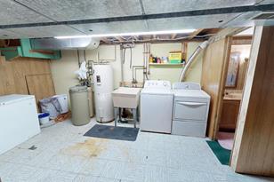 326 1st St SE - Photo 25