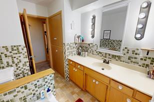 326 1st St SE - Photo 13