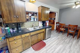 326 1st St SE - Photo 7