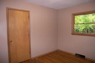 22 6th St NE - Photo 3