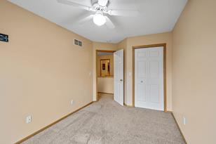 9847 Hamlet Ln S - Photo 27