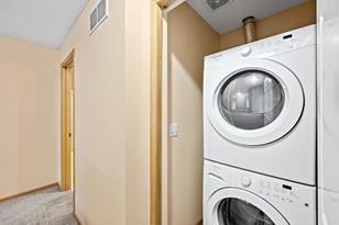 9847 Hamlet Ln S - Photo 33