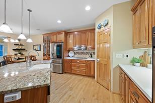 13460 Pineview Ct - Photo 7