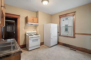 556 Charles Ave - Photo 5