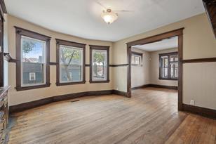 556 Charles Ave - Photo 3