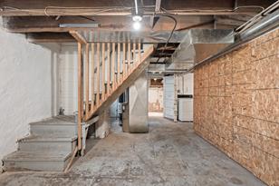 556 Charles Ave - Photo 17