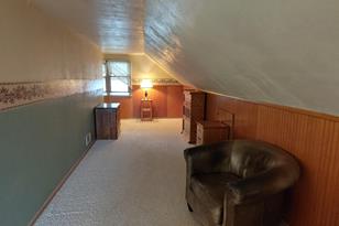 347 13th Ave S - Photo 9
