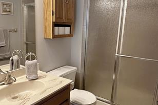 11046 Quebec Ave N - Photo 9