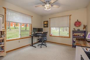 1087 E Horseshoe Dr NW - Photo 3