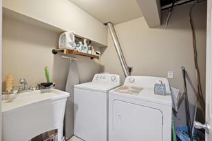 1311 Carnelian St N - Photo 25