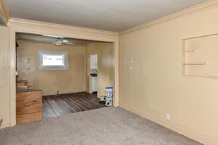 4817 Tioga St - Photo 11